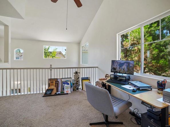 318 Diamante Way, Oceanside CA 92056