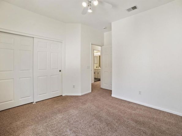 318 Diamante Way, Oceanside CA 92056