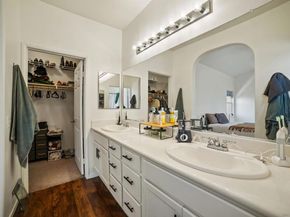 318 Diamante Way, Oceanside CA 92056