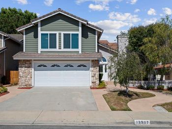 13907 Bruyere Ct