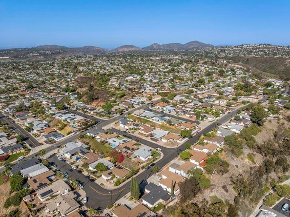 4701 Elsa Rd, San Diego CA 92120