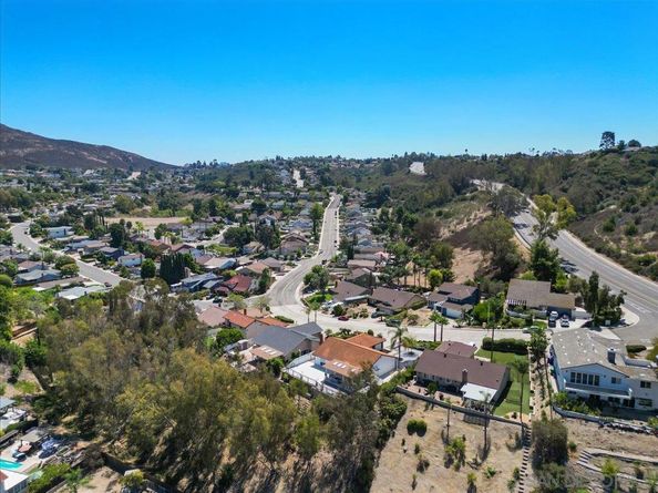 6626 Tuxedo Rd, San Diego CA 92119