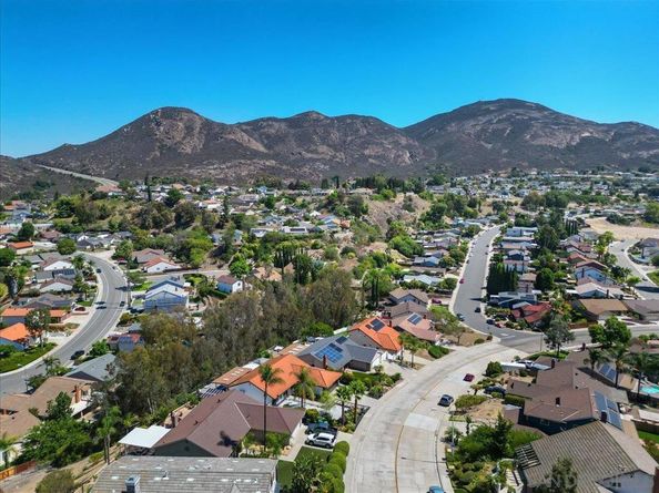 6626 Tuxedo Rd, San Diego CA 92119