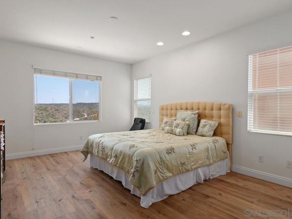 13233 Petunia Way, San Diego CA 92130