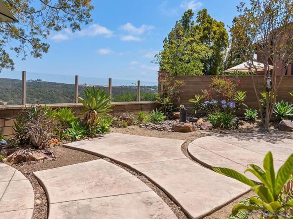 13233 Petunia Way, San Diego CA 92130