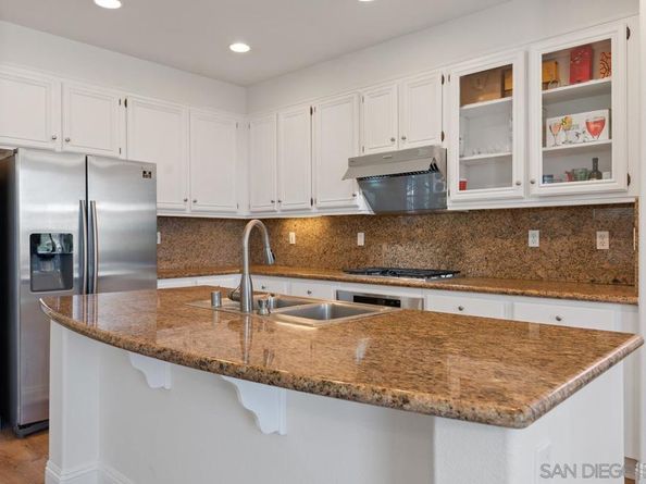 13233 Petunia Way, San Diego CA 92130