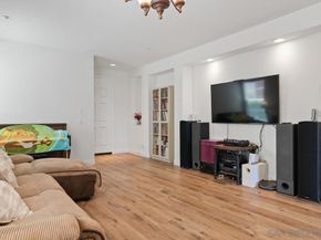 13233 Petunia Way, San Diego CA 92130