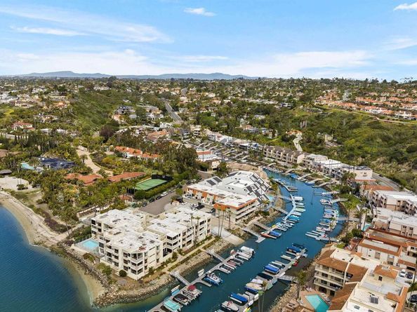 4627 Park Drive, Carlsbad CA 92008