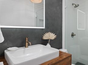 4627 Park Drive, Carlsbad CA 92008