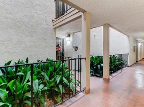 6877 Caminito Mundo 25, San Diego CA 92119