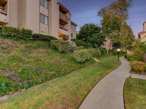6877 Caminito Mundo 25, San Diego CA 92119