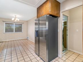 530 E 17th Ave, Escondido CA 92025