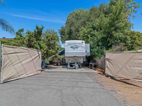 530 E 17th Ave, Escondido CA 92025