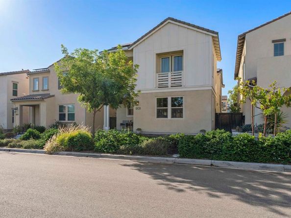 1203 Camino Levante, Chula Vista CA 91913