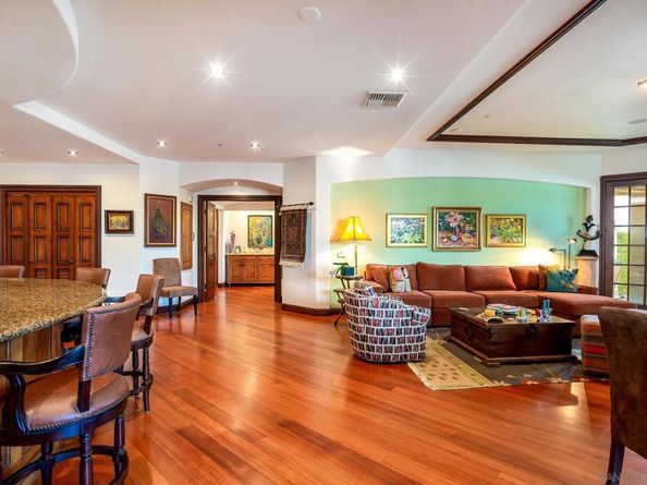 120 C Avenue 208, Coronado CA 92118