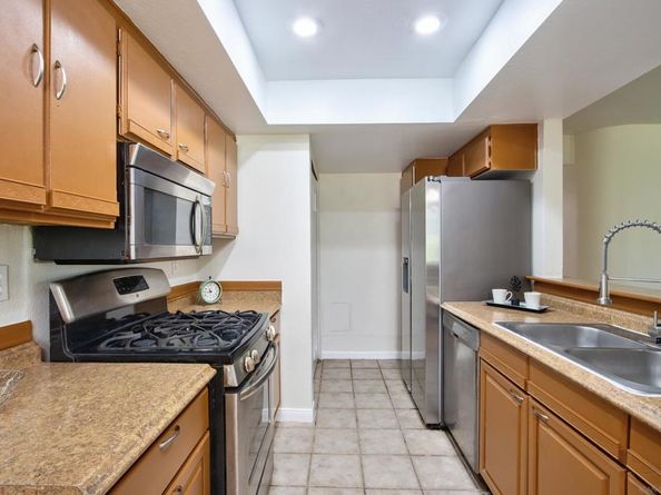 13202 Salmon River Rd 101, San Diego CA 92129