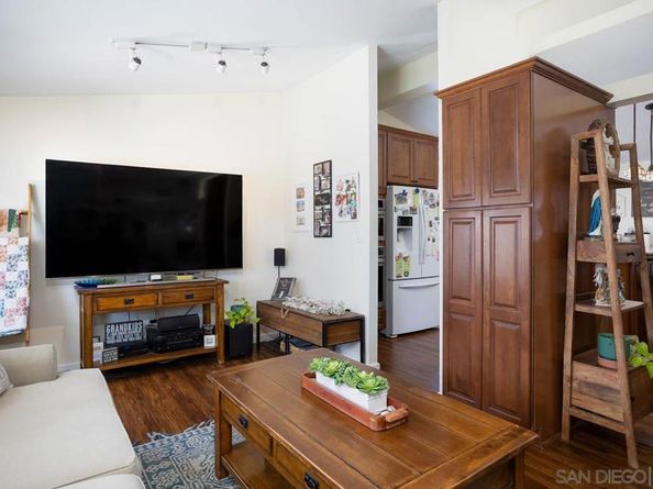 2597 Melbourne Dr, San Diego CA 92123