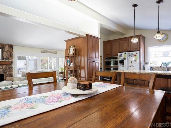 2597 Melbourne Dr, San Diego CA 92123