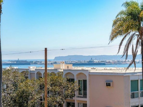 2414 Front St 11C, San Diego CA 92101