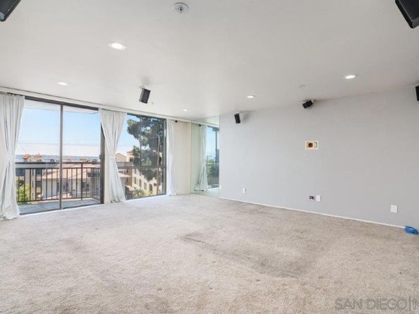 2414 Front St 11C, San Diego CA 92101