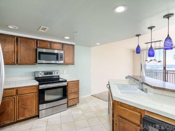 2414 Front St 11C, San Diego CA 92101