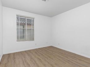 10878 Sabre Hill Dr 294, San Diego CA 92128