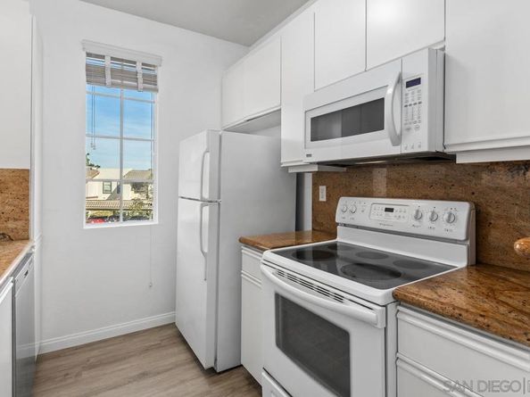 10878 Sabre Hill Dr 294, San Diego CA 92128