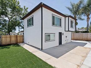 1160 Erica St, Escondido CA 92027