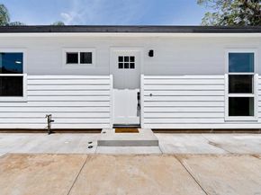 1160 Erica St, Escondido CA 92027