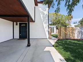 1160 Erica St, Escondido CA 92027