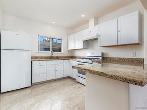 4438 44 Campus, San Diego CA 92116