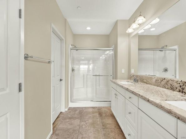 6610 Canopy Ridge Ln 37, San Diego CA 92121