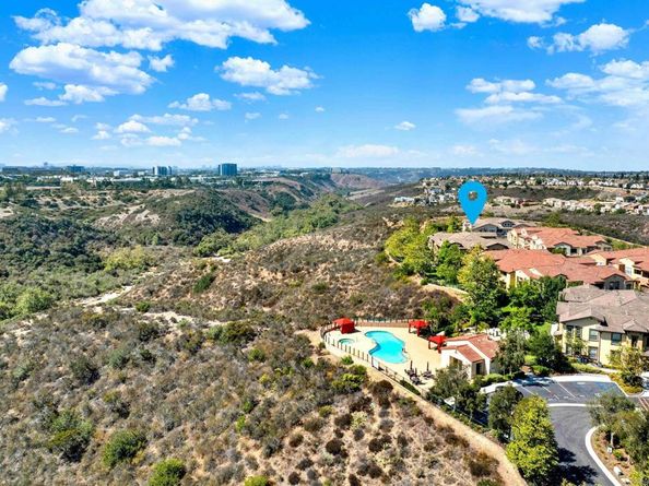 6610 Canopy Ridge Ln 37, San Diego CA 92121
