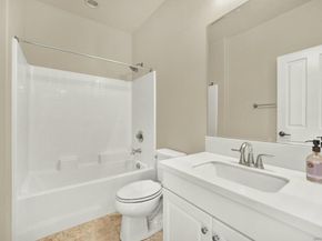 6610 Canopy Ridge Ln 37, San Diego CA 92121