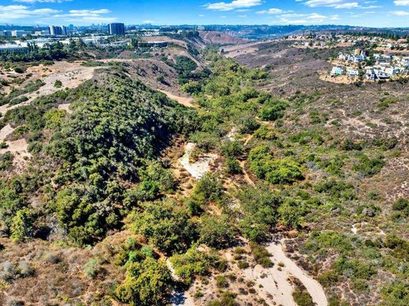 6610 Canopy Ridge Ln 37, San Diego CA 92121