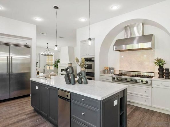 11649 Thistle Hill Pl, San Diego CA 92130