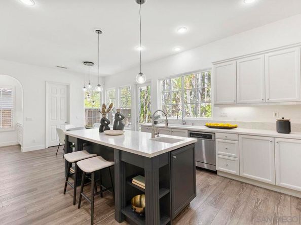 11649 Thistle Hill Pl, San Diego CA 92130