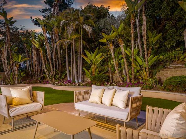 11649 Thistle Hill Pl, San Diego CA 92130