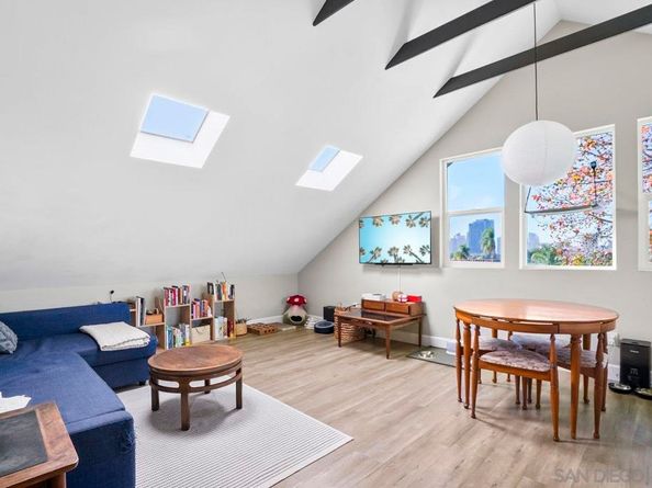 931 21st, San Diego CA 92102