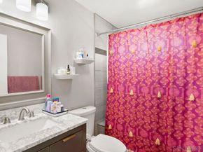 931 21st, San Diego CA 92102