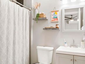 931 21st, San Diego CA 92102