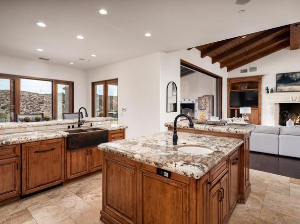 16531 Zumaque, Rancho Santa Fe CA 92067