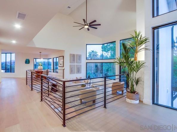 1429 Trabert Ranch Rd, Encinitas CA 92024