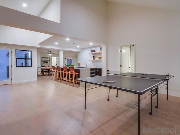 1429 Trabert Ranch Rd, Encinitas CA 92024