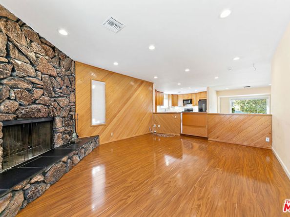 8422 Glencrest Drive, Sun Valley CA 91352