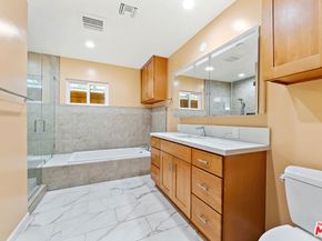 8422 Glencrest Drive, Sun Valley CA 91352