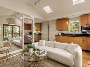 8957 Appian Way, Los Angeles CA 90046