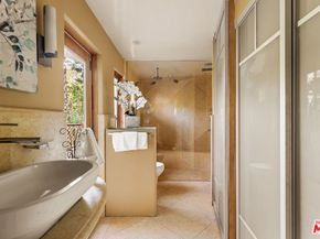 8957 Appian Way, Los Angeles CA 90046