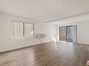 132 S Clark Drive, West Hollywood CA 90048