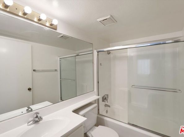 132 S Clark Drive, West Hollywood CA 90048